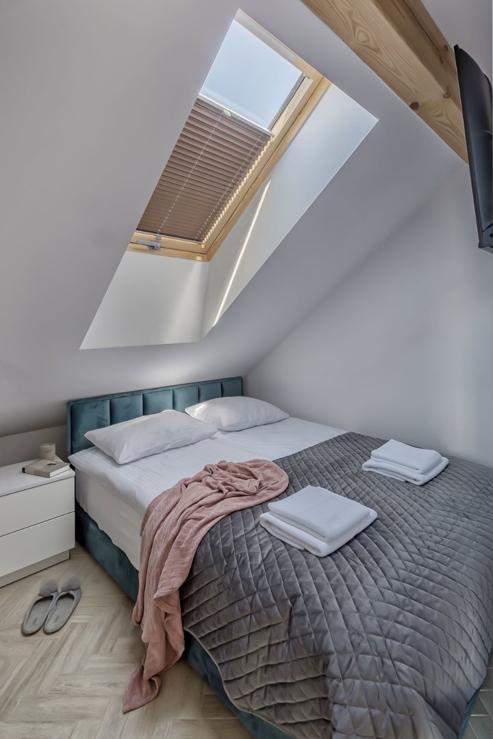 KLARO SPÓŁKA Z OGRANICZONĄ ODPOWIEDZIALNOŚCIĄ - 4