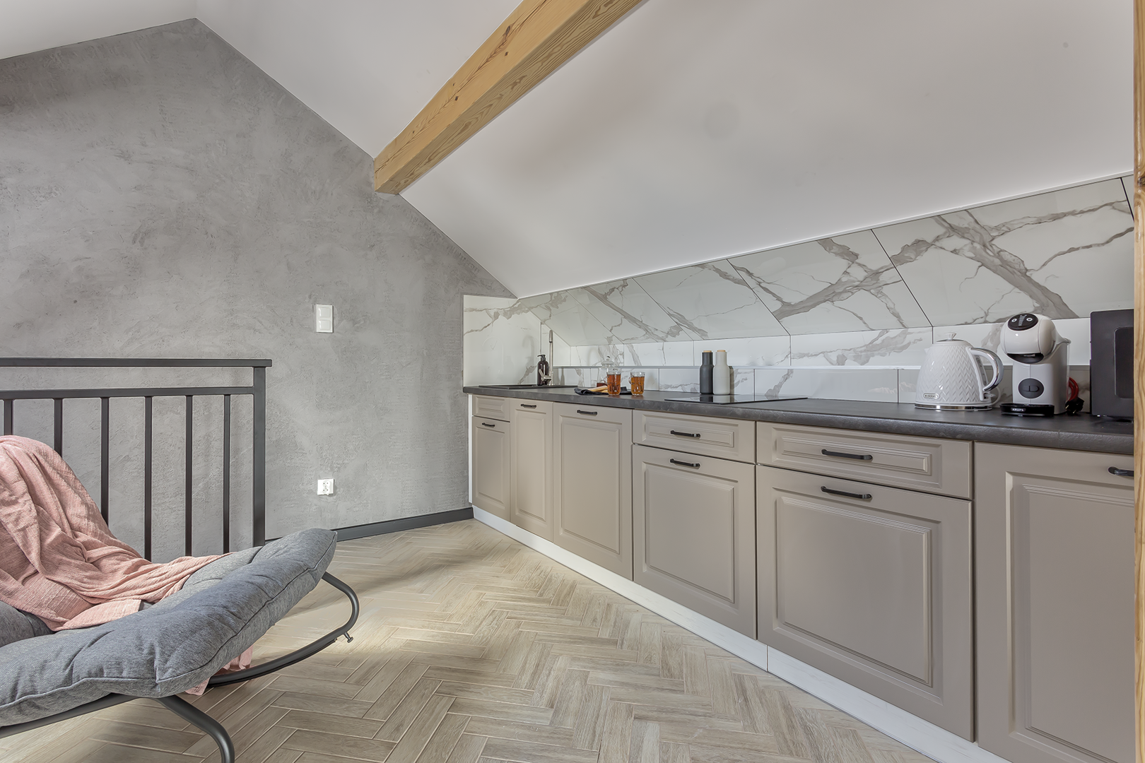 KLARO SPÓŁKA Z OGRANICZONĄ ODPOWIEDZIALNOŚCIĄ - 18